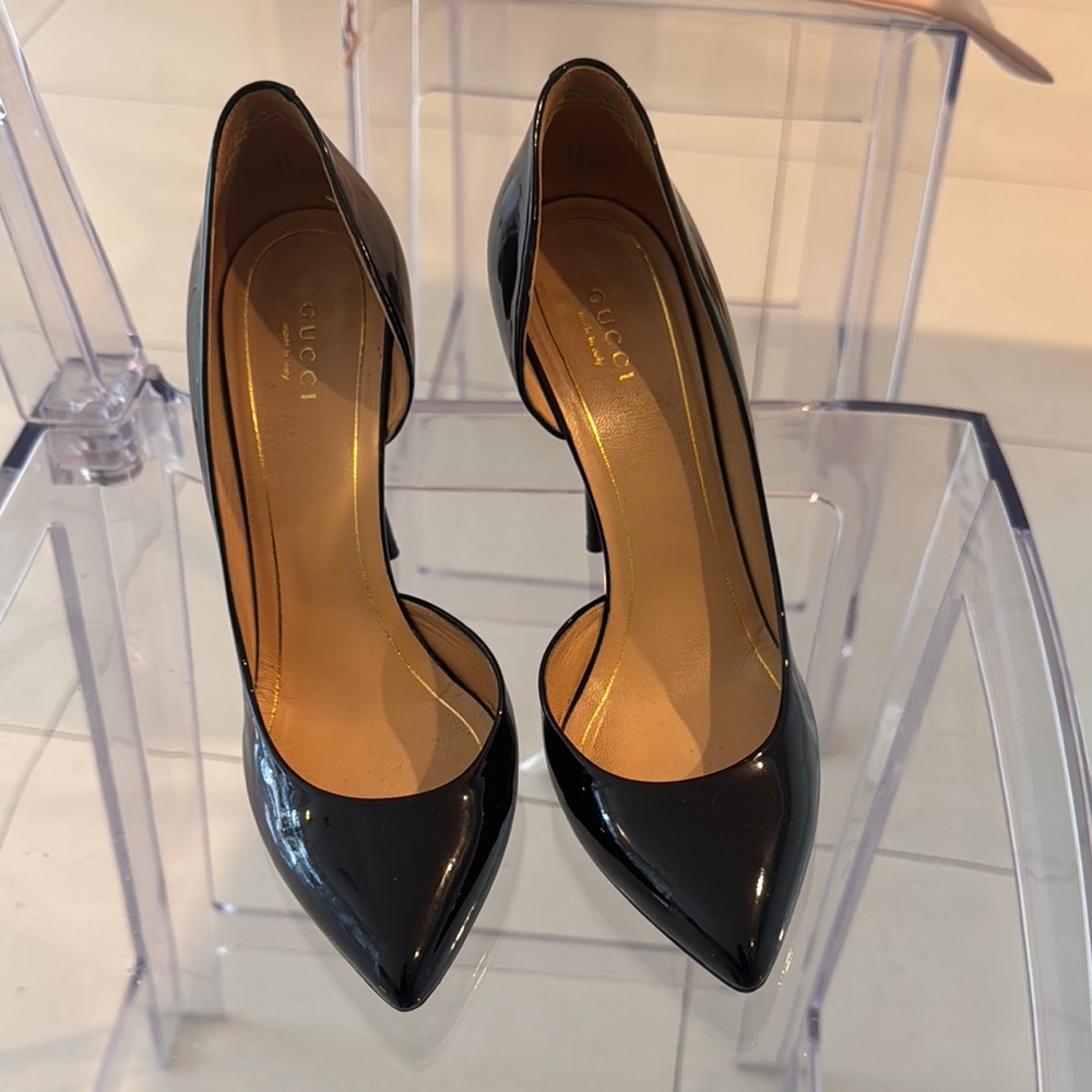 Gucci Black Patent Leather Stiletto Heels